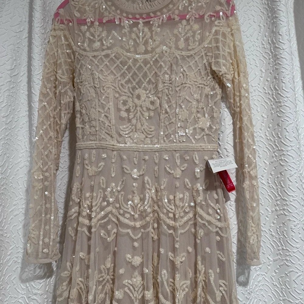 Nude Sequined Illusion Tiered High Neck Long Sleeve Midi Dress Size 6 - Picture 2 of 15